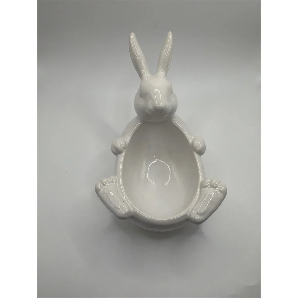 Pottery Barn White Easter Bunny/Rabbit Belly Bowl Porcelain Candy Dish